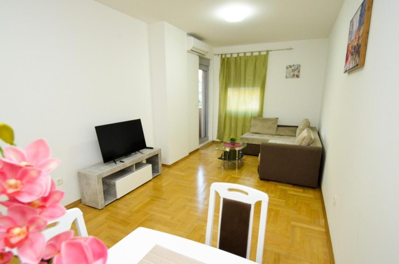 City Center Kotor - Garage Parking Included ภายนอก รูปภาพ